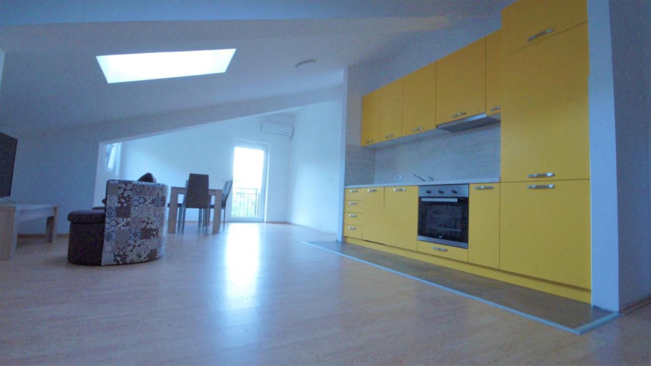 Divine Apartments Budva Lastva Grbaljska Exterior photo