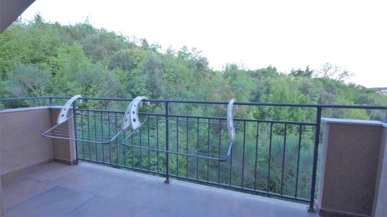 Divine Apartments Budva Lastva Grbaljska Exterior photo