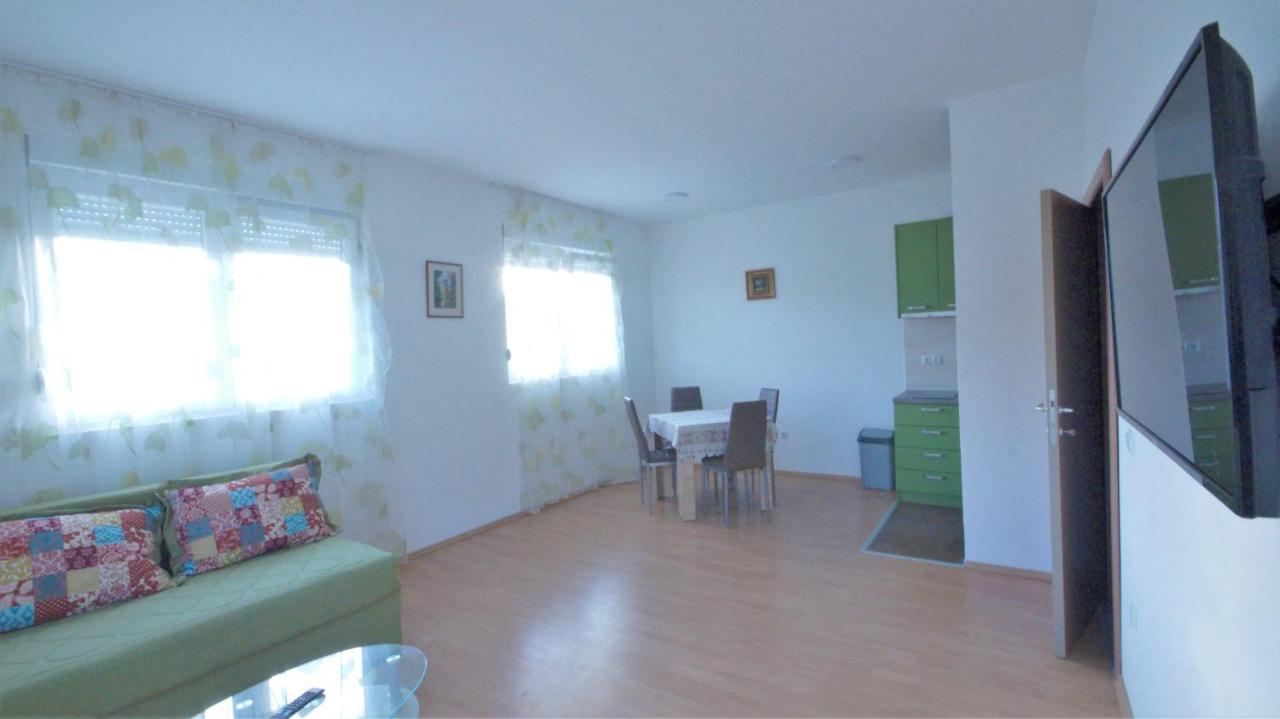 Divine Apartments Budva Lastva Grbaljska Exterior photo